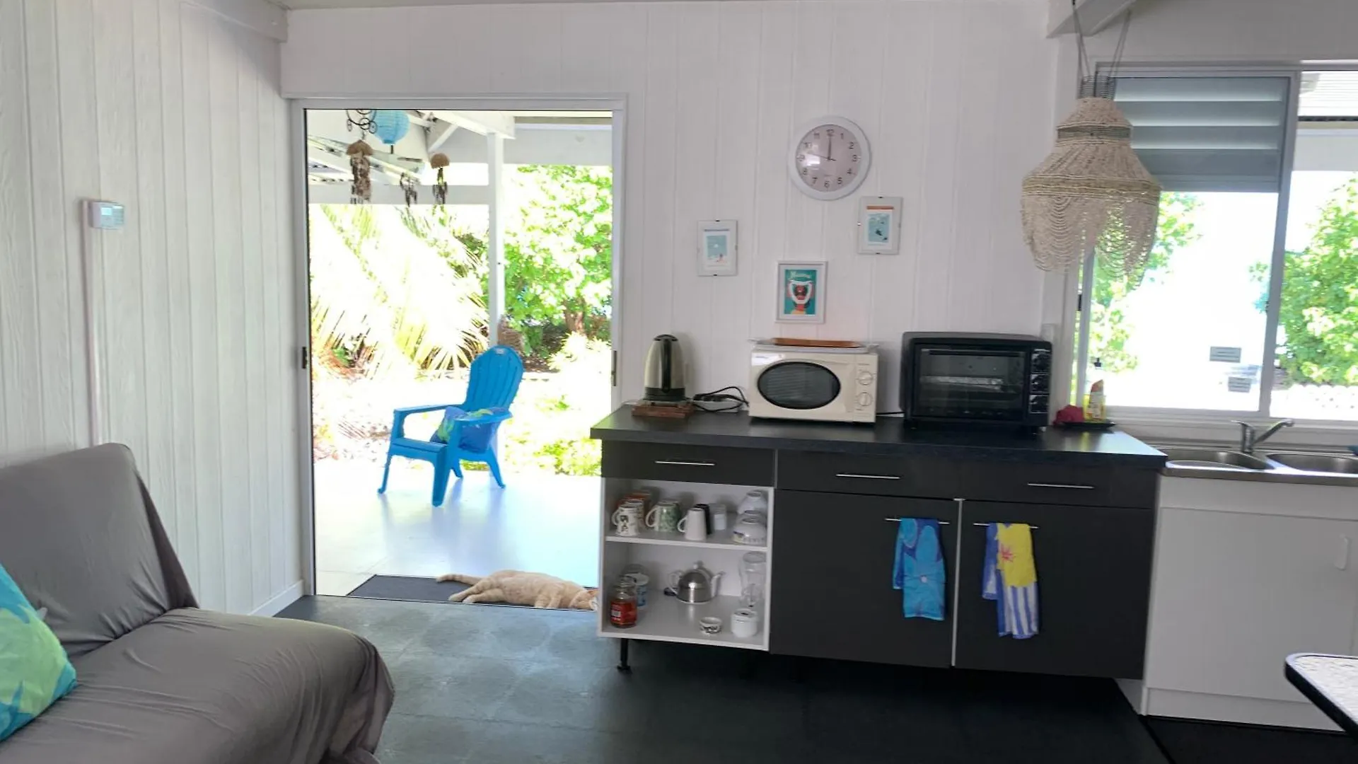 Le Fare Bleu Tiputa Rangiroa Apartment Homestay