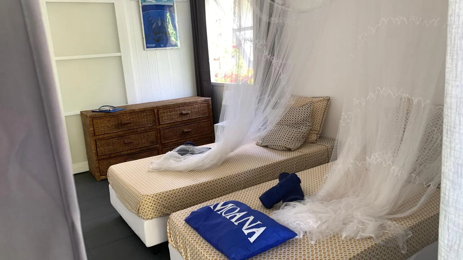 Le Fare Bleu Tiputa Rangiroa Apartment 0*,