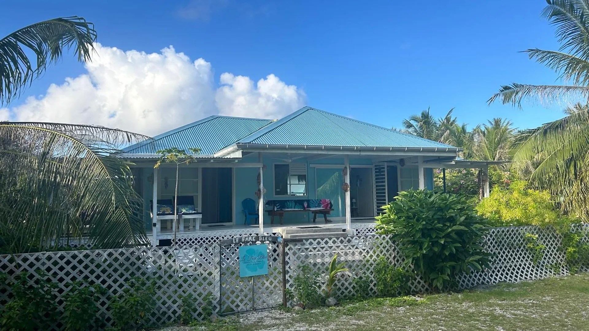 Le Fare Bleu Tiputa Rangiroa Apartment 0*,