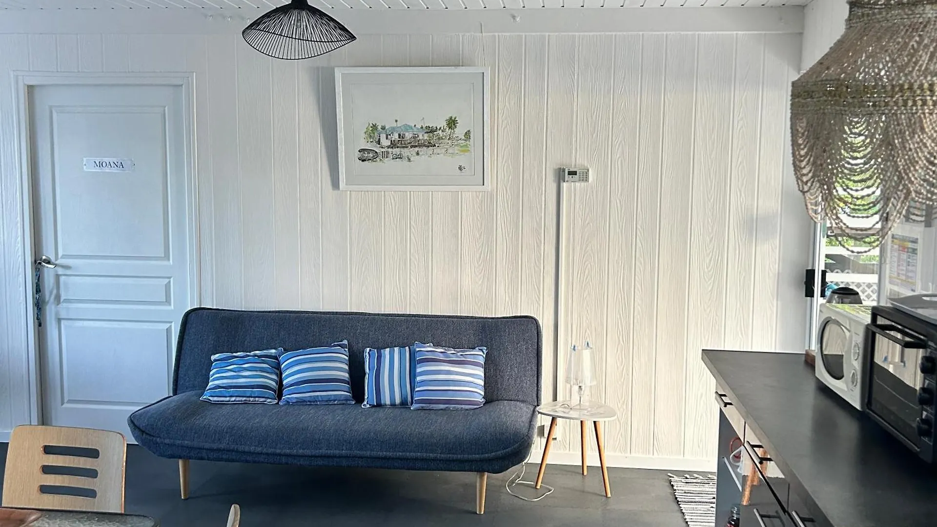 Le Fare Bleu Tiputa Rangiroa Apartment Homestay